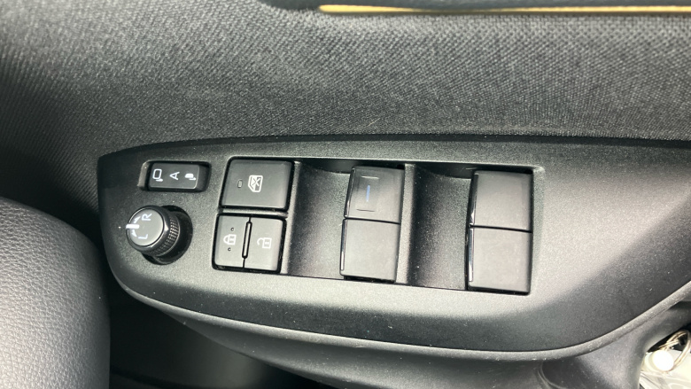 Toyota Yaris Cross 1.5 Hybrid Dynamic 5dr CVT Hybrid Estate